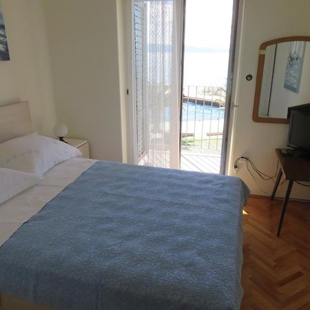 Casa Rosada Hotel Podgora Bilik gambar