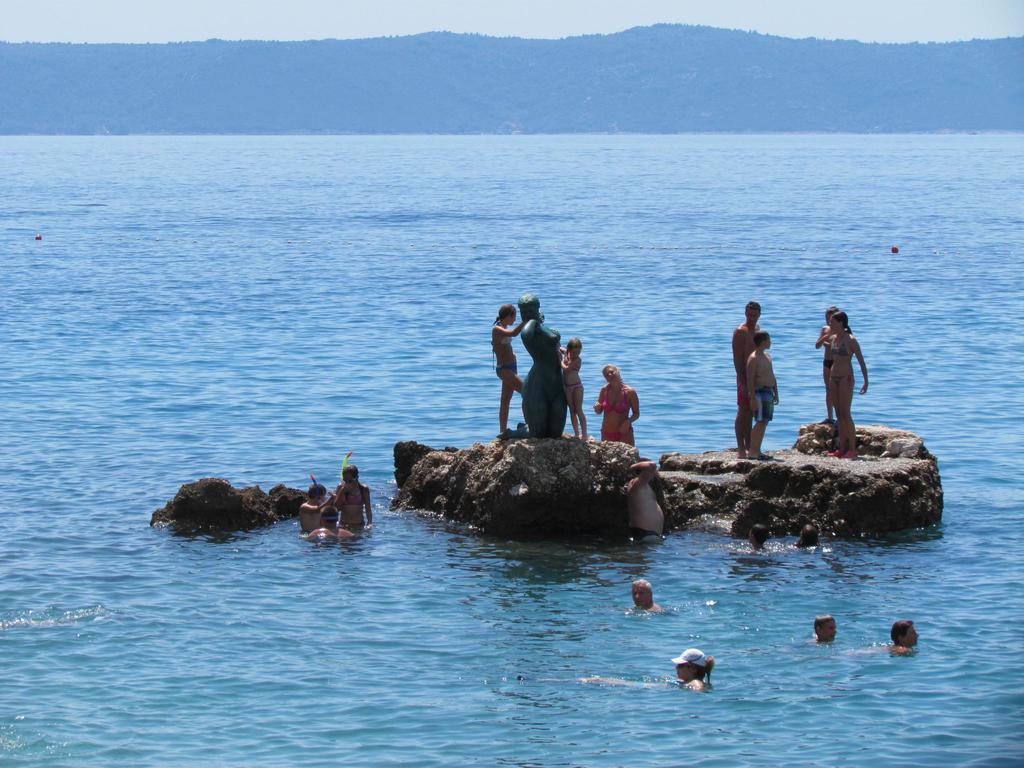 Casa Rosada Hotel Podgora Luaran gambar