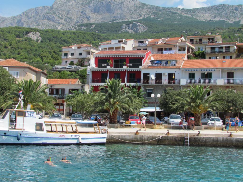 Casa Rosada Hotel Podgora Luaran gambar